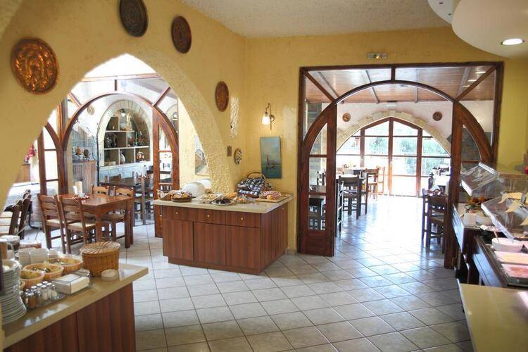 Erato Hotel