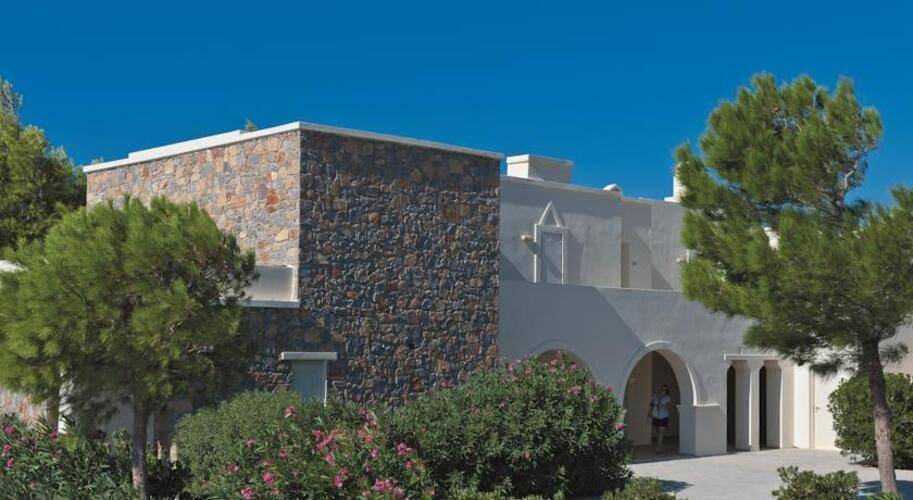 Almyra Hotel & Village