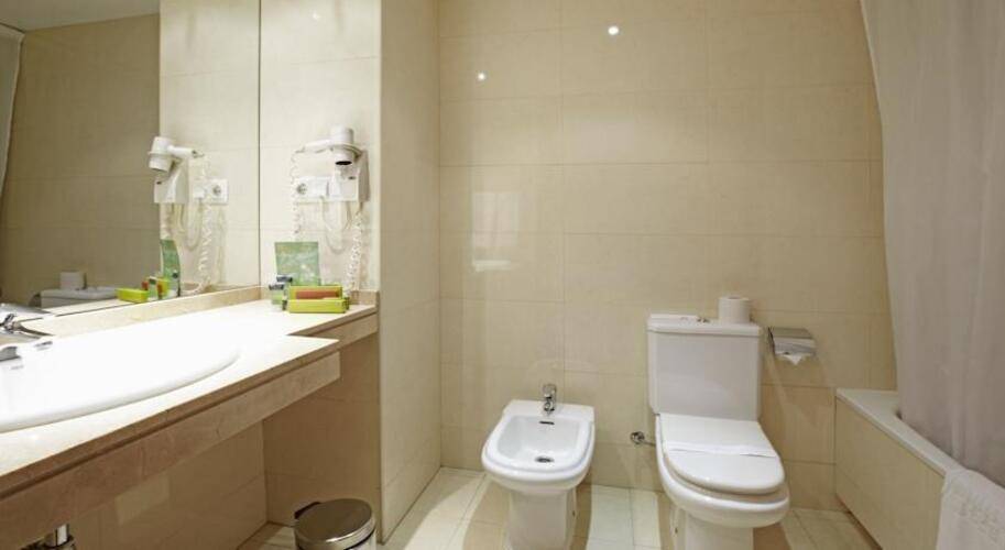 Hotel Concordia (Ex Silken Concordia) — фото 22