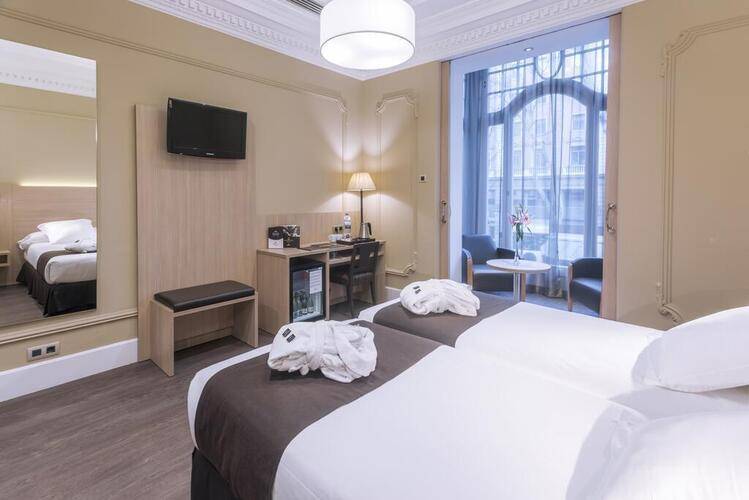 Serhs Rivoli Ramblas Hotel — фото 3