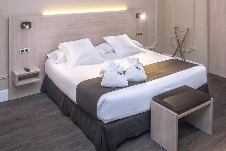 Serhs Rivoli Ramblas Hotel — фото 9