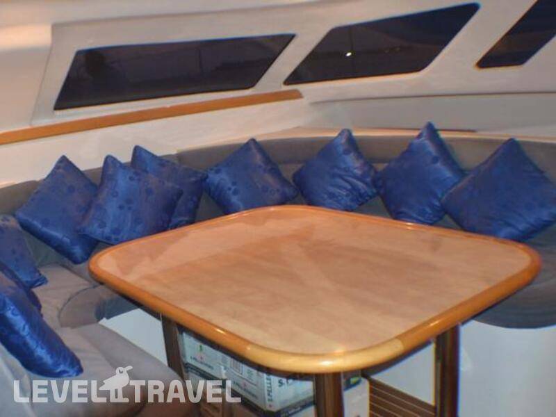 Фотография Seahouse Maldives Top Deck Hotel