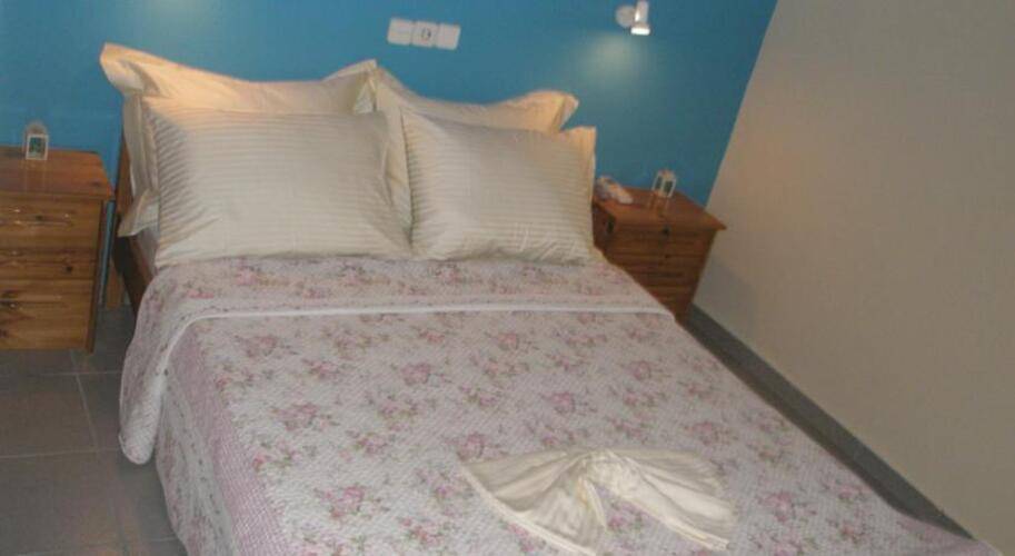 Ouzas Hotel