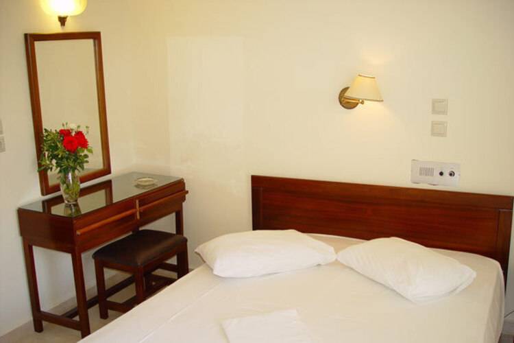 Ilion Hotel
