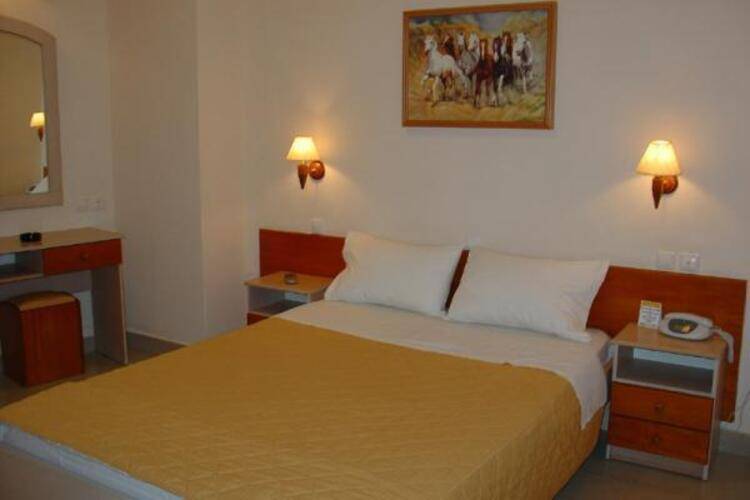 Mantas Hotel