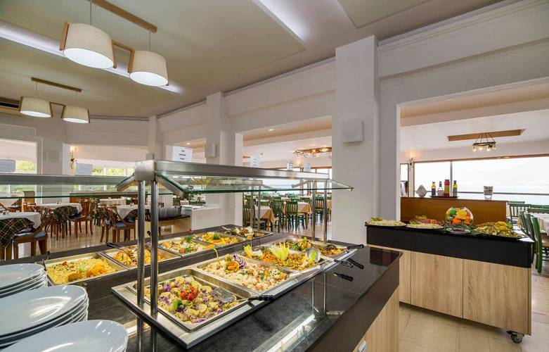Horizon Beach Hotel