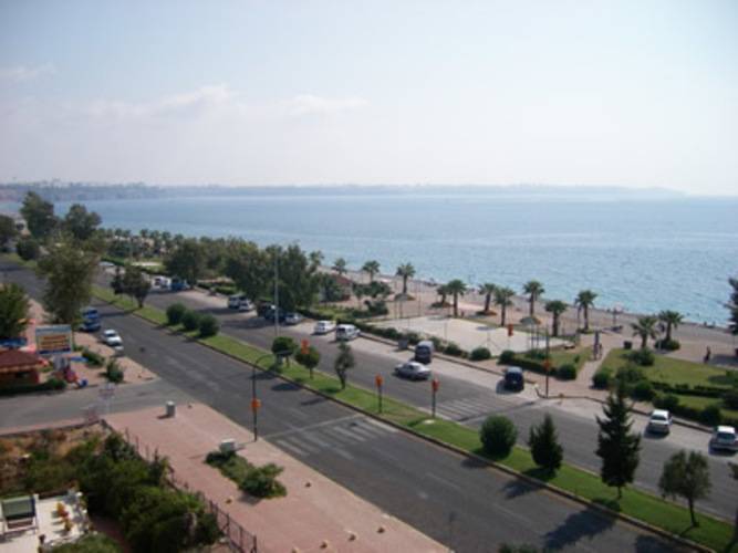 Kristal Beach Hotel