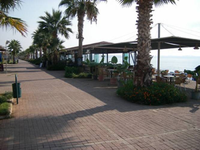 Kristal Beach Hotel
