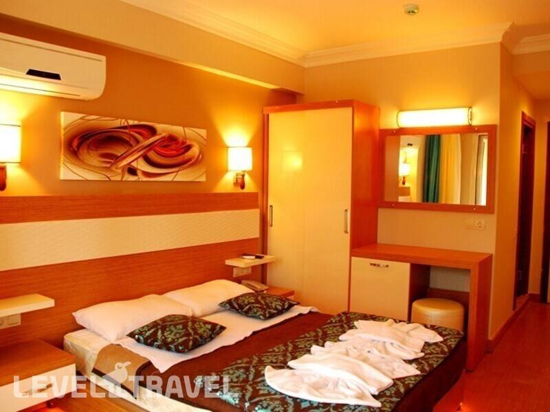 Фотография Flora Suites Hotel