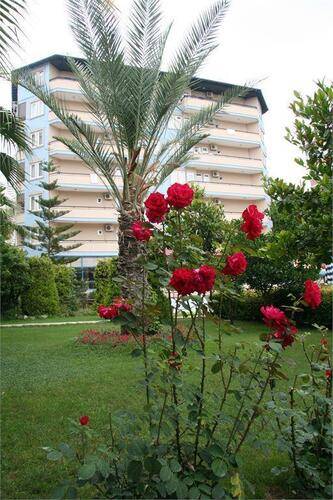 Elysee Garden Family Hotel