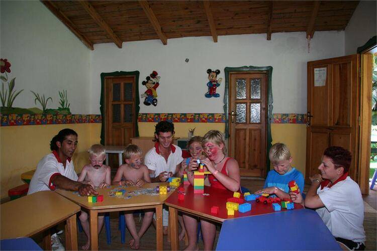 Elysee Garden Family Hotel