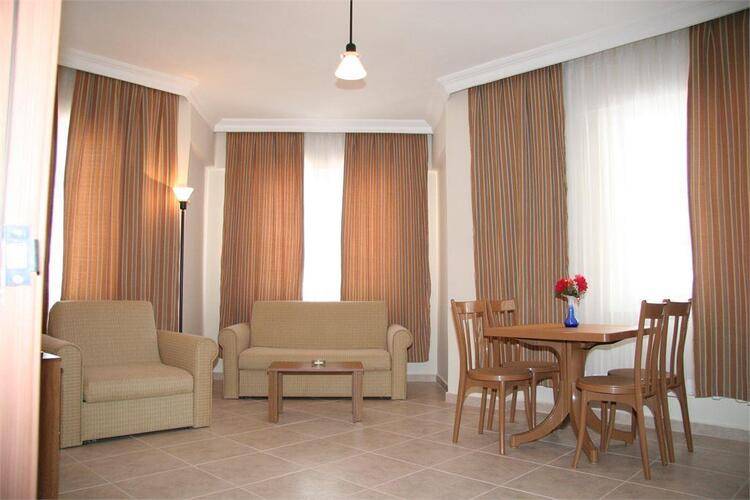Elysee Garden Family Hotel
