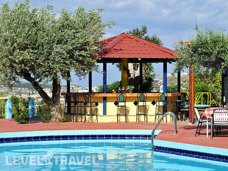Фотография Karavos Hotel Apartments