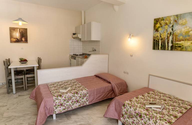 Ariadne Hotel Apts