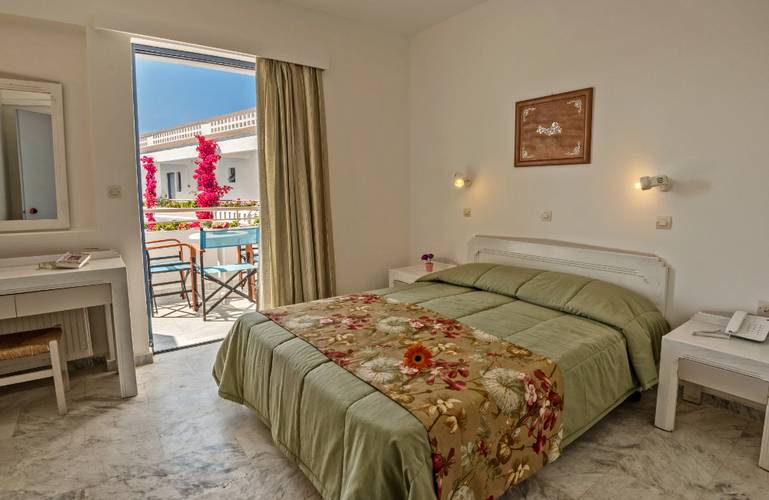 Ariadne Hotel Apts
