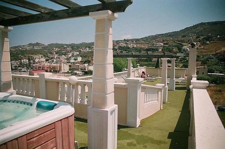 Dioskouroi Apartments
