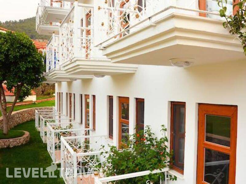 Фотография White Hotel