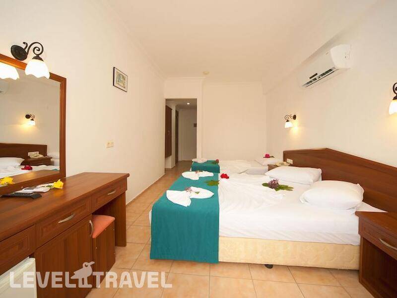 Фотография White Hotel
