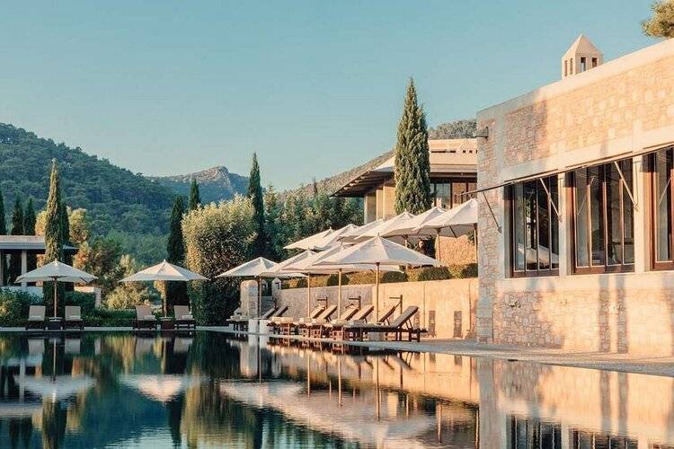 Amanruya Hotel