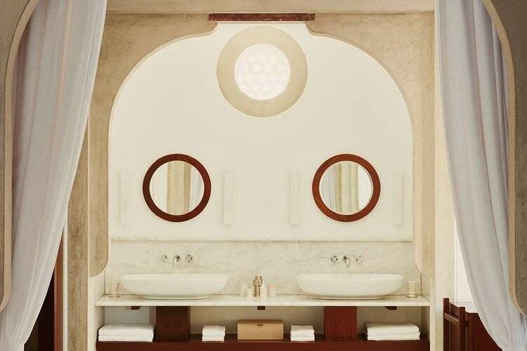 Amanruya Hotel