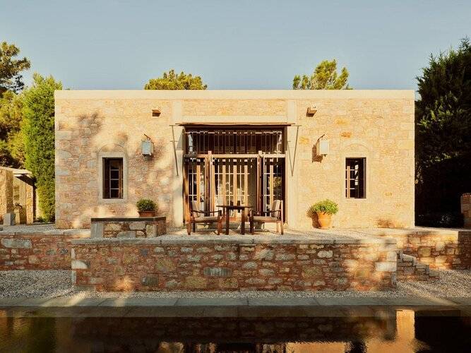 Amanruya Hotel