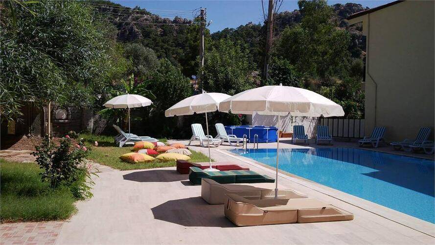 Zeus Turunc Hotel