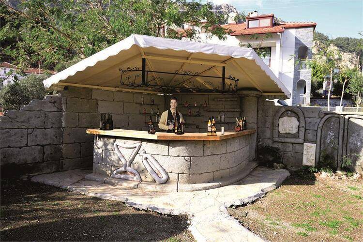 Zeus Turunc Hotel