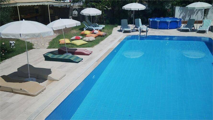 Zeus Turunc Hotel