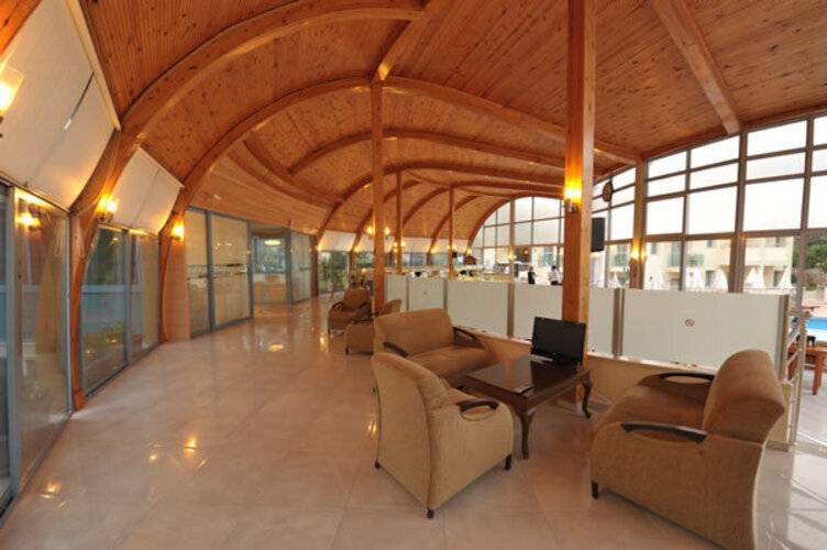 Belcehan Deluxe Hotel