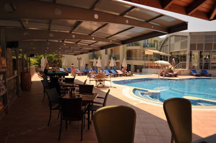 Belcehan Deluxe Hotel