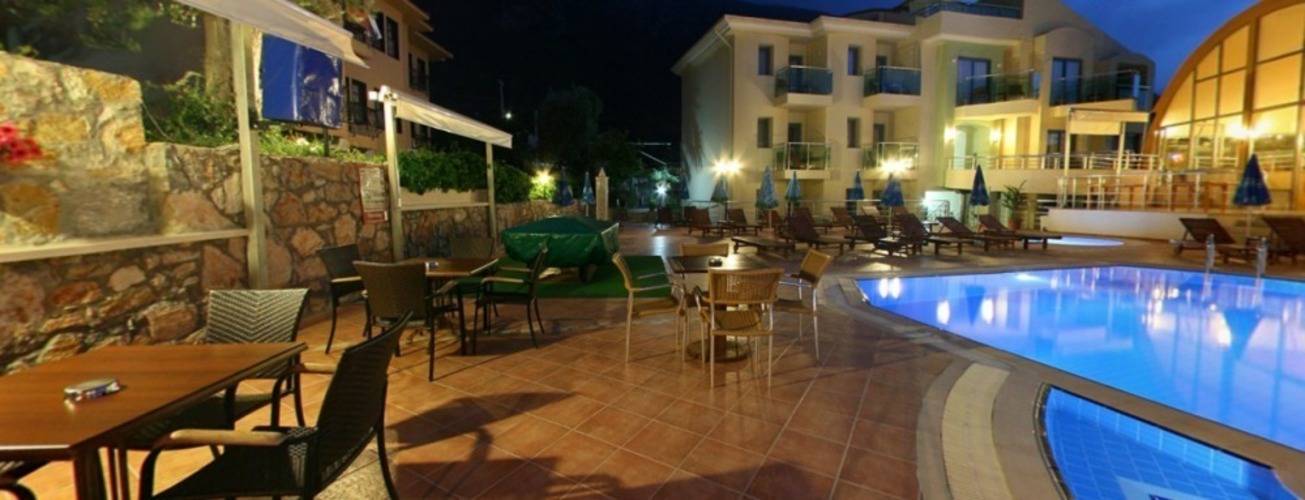 Belcehan Deluxe Hotel