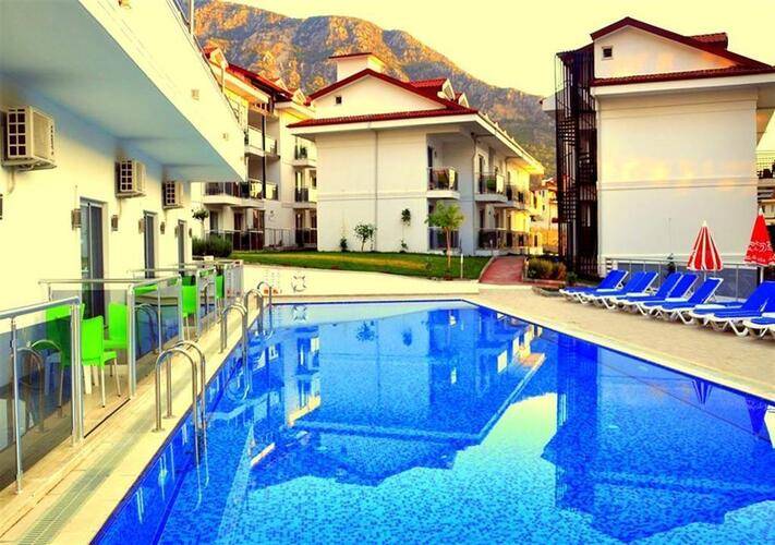 Sunshine Holiday Resort