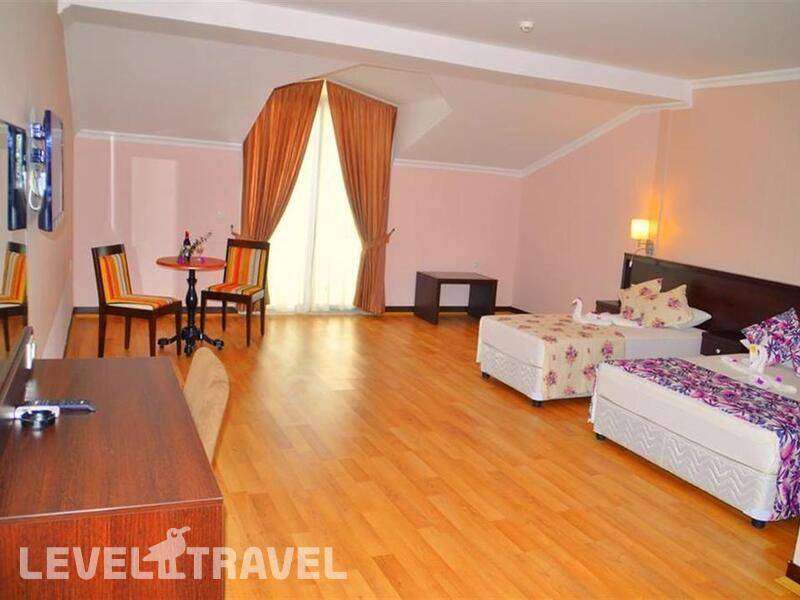 Фотография Sunshine Holiday Resort