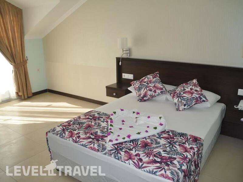 Фотография Sunshine Holiday Resort