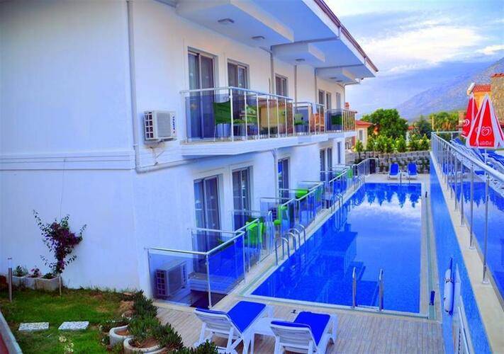 Sunshine Holiday Resort