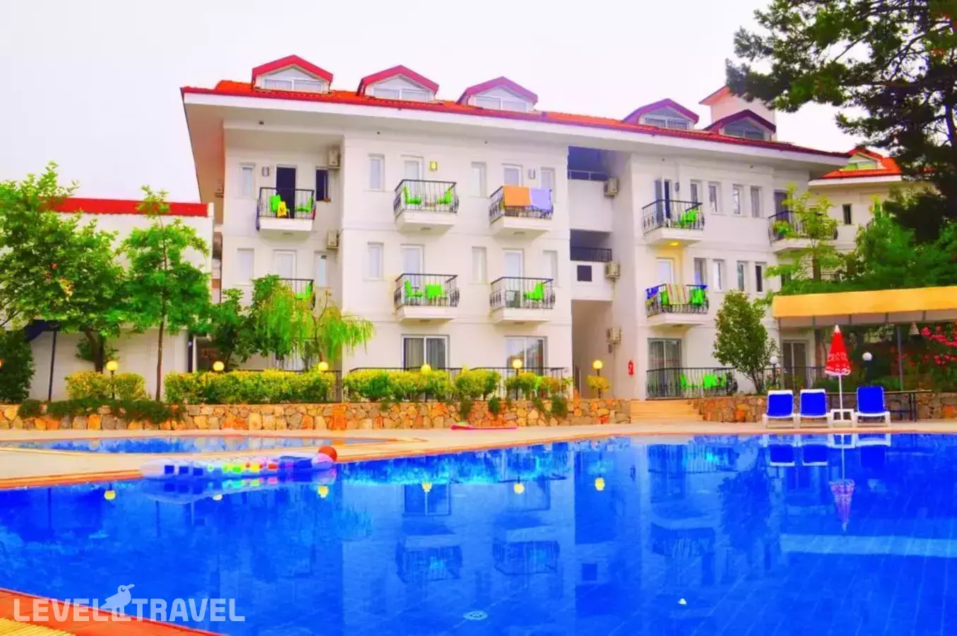 Sunshine Holiday Resort