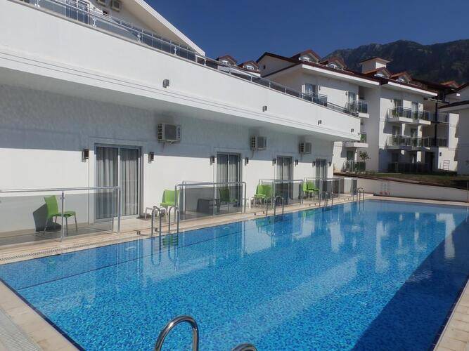 Sunshine Holiday Resort