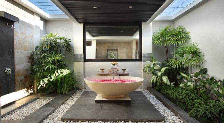 Tony’S Villas