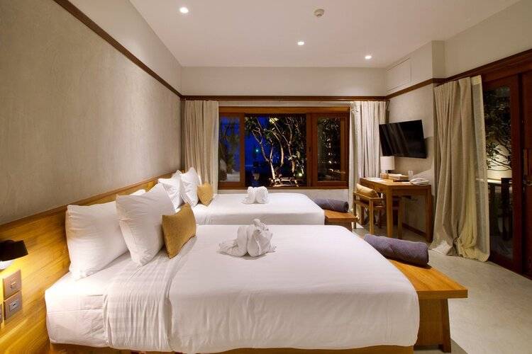 Banana Fan Sea Resort