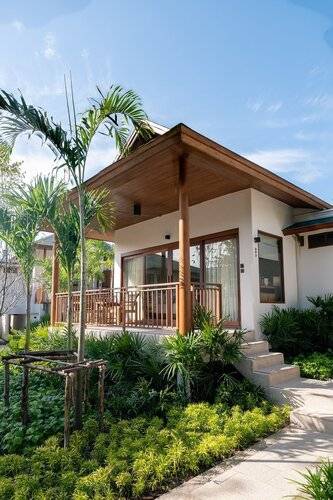 Banana Fan Sea Resort