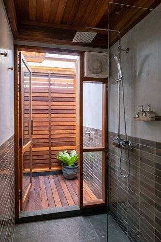 Banana Fan Sea Resort