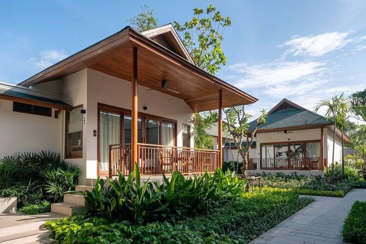 Banana Fan Sea Resort