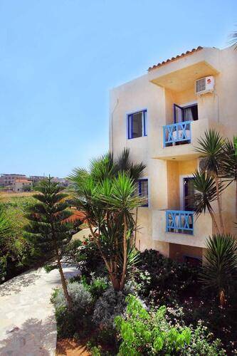 Tsalos Beach Hotel