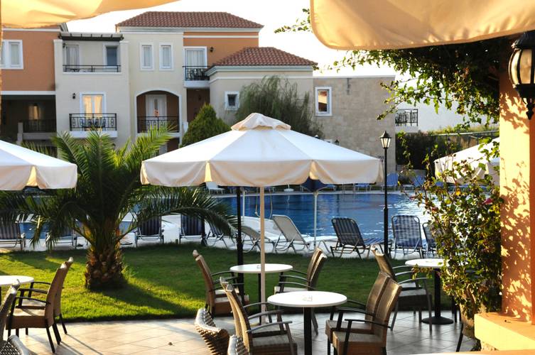 Chrispy World Hotel & Resort