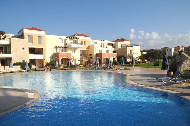 Chrispy World Hotel & Resort
