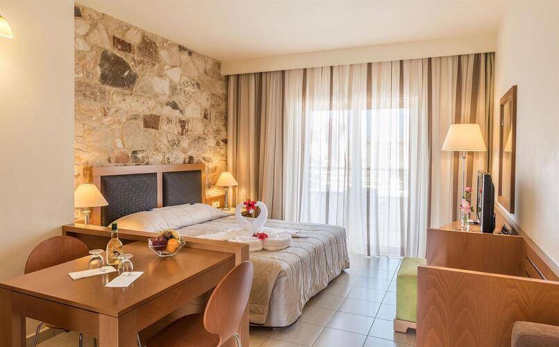 Cretan Dream Royal