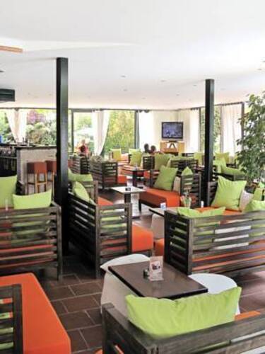 Lesse Hotel