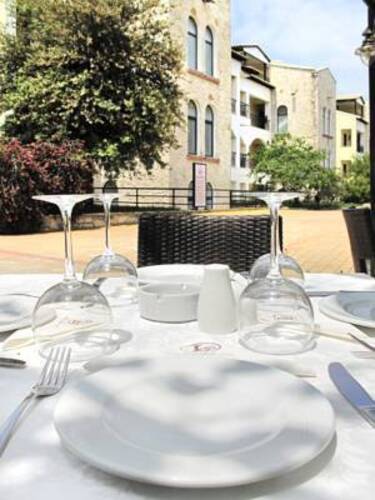 Lesse Hotel