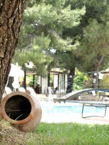 Lesse Hotel