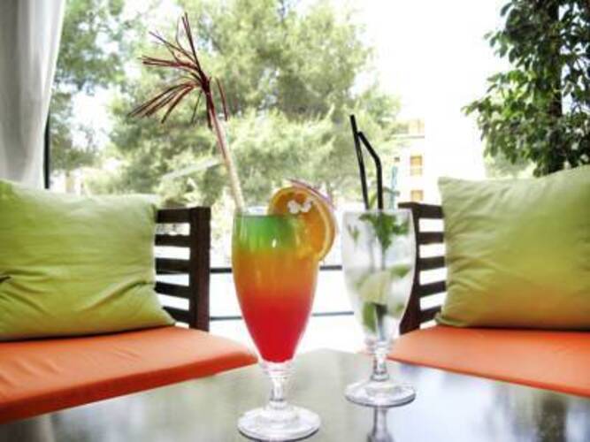Lesse Hotel